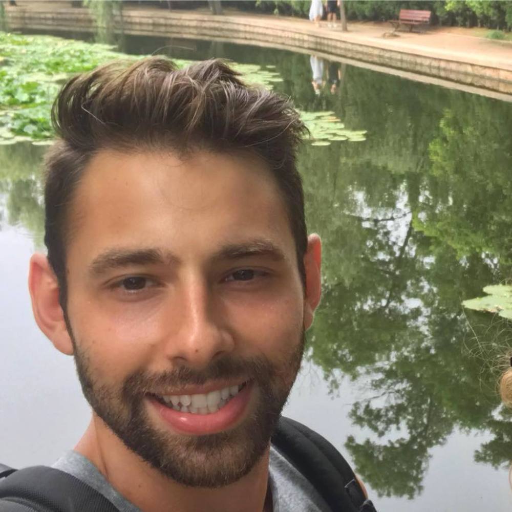 Meet your Posher, Sam
